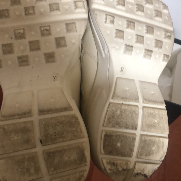 SOLD!Gucci sneaker - Picture 3 of 12